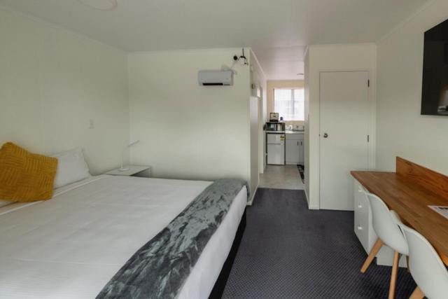 Marton Motel Nz พาล์เมอร์สตันนอร์ท ภายนอก รูปภาพ