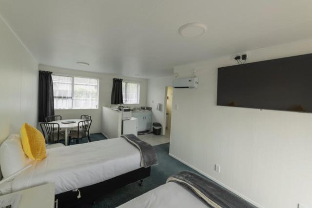 Marton Motel Nz พาล์เมอร์สตันนอร์ท ภายนอก รูปภาพ