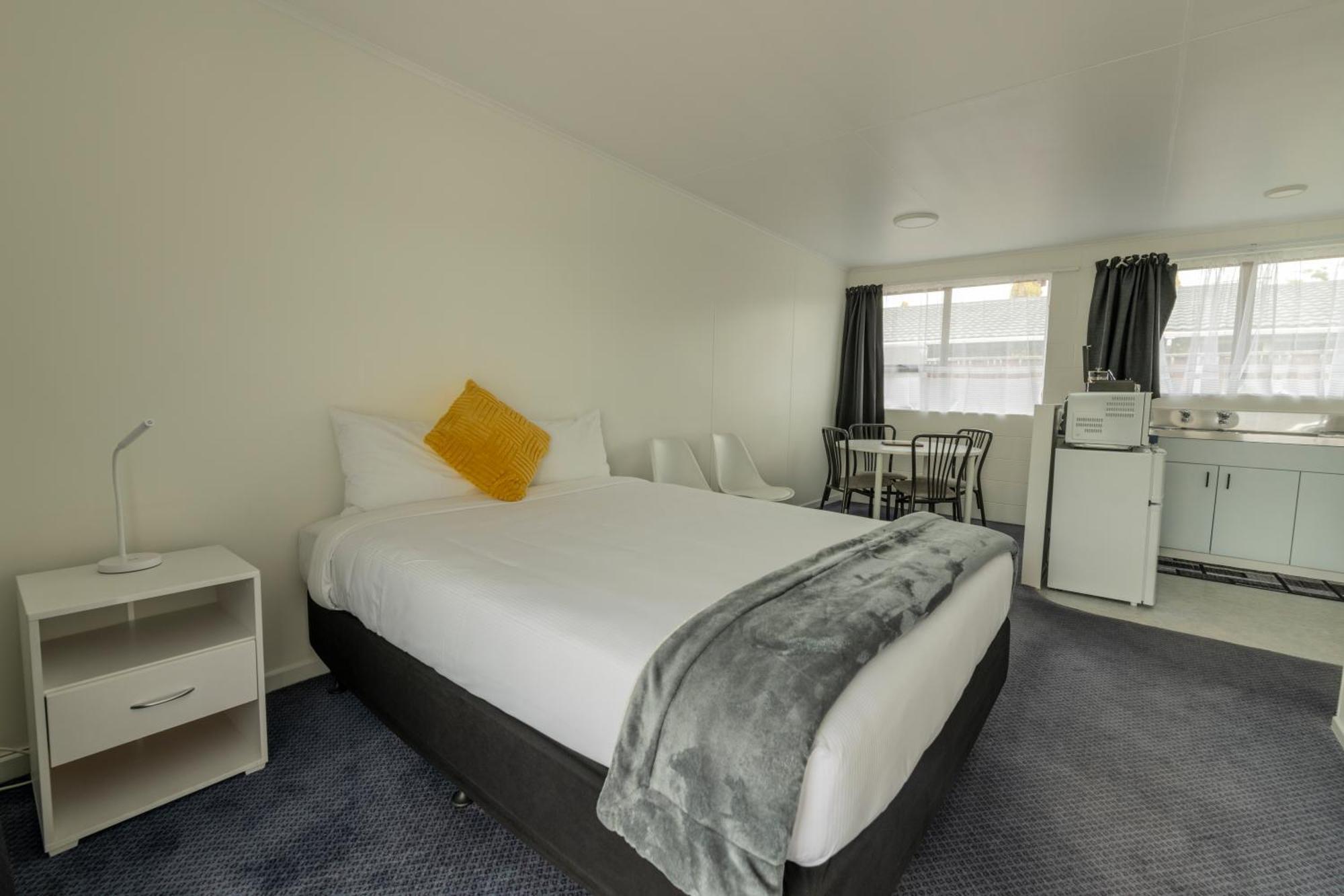 Marton Motel Nz พาล์เมอร์สตันนอร์ท ภายนอก รูปภาพ