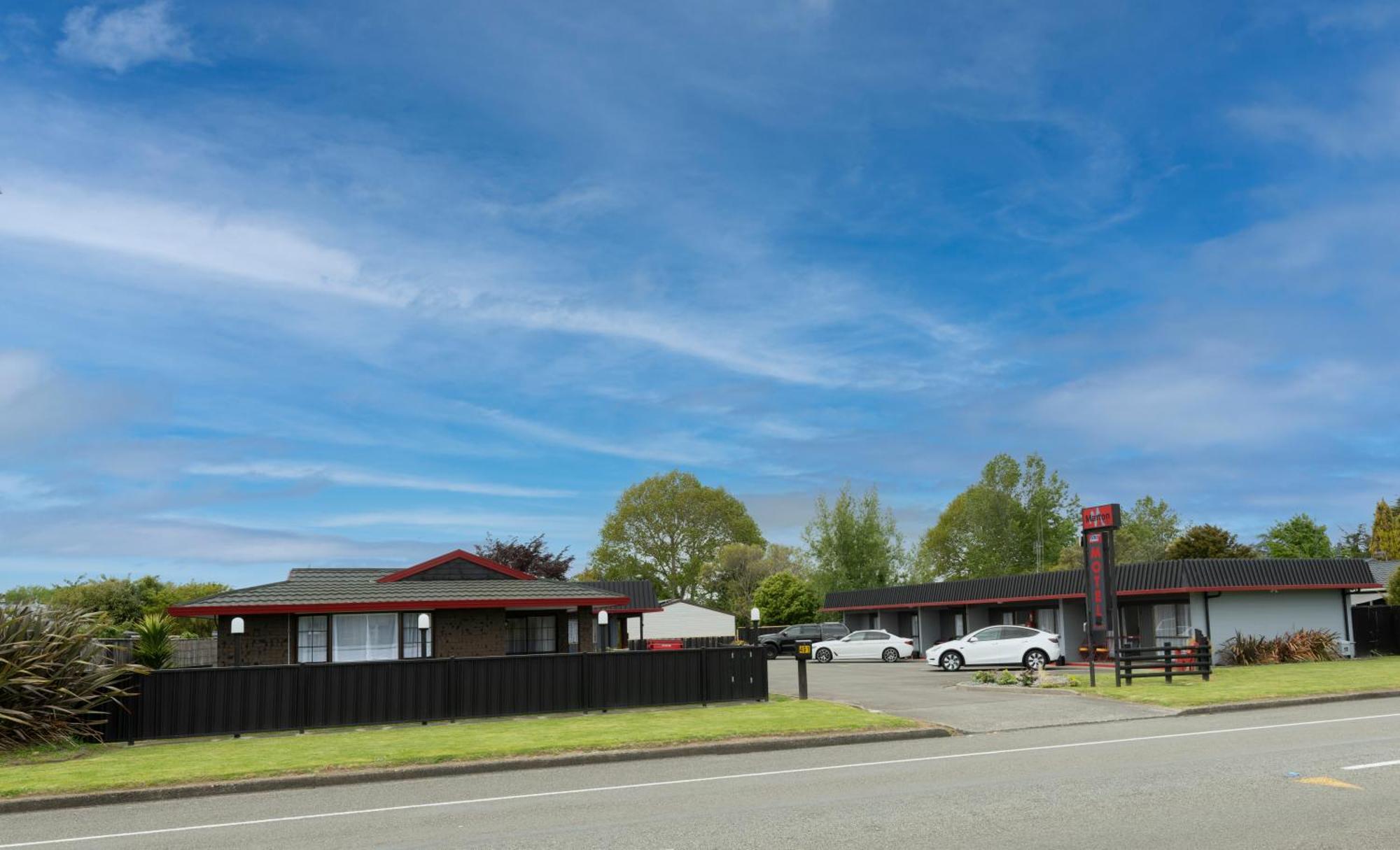 Marton Motel Nz พาล์เมอร์สตันนอร์ท ภายนอก รูปภาพ